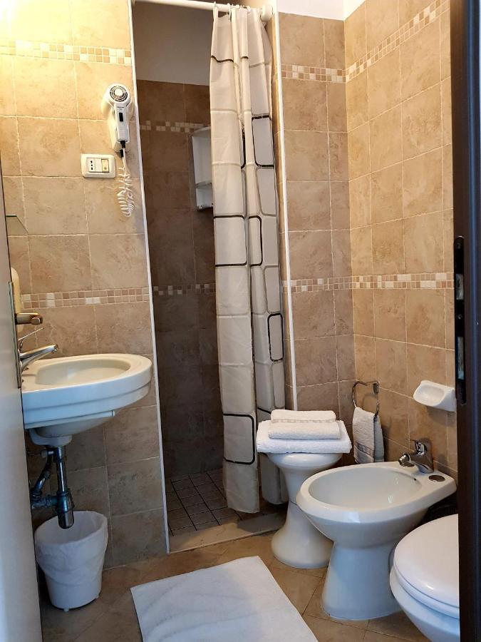 Hotel Biancospino Rimini Eksteriør bilde