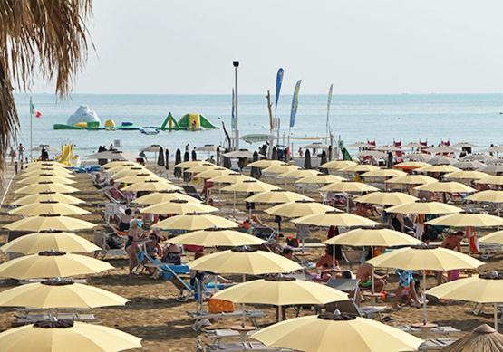Hotel Biancospino Rimini Eksteriør bilde